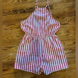 Women’s red/white stripped shorts jumper; size L